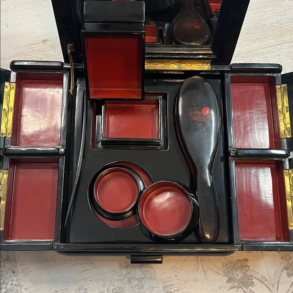 Vintage Chinoiserie Lacquer Vanity Set Goldfish Design